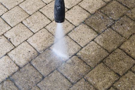 Sharing The Truth Behind Pressure Washing Myths Thumbnail